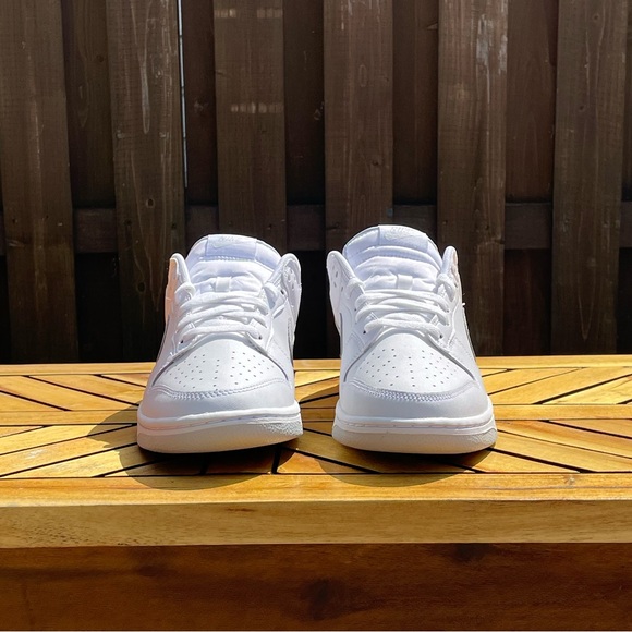 Nike Dunk Low Pure Platinum Shoes Size 9.5 Men’s - Picture 3 of 11